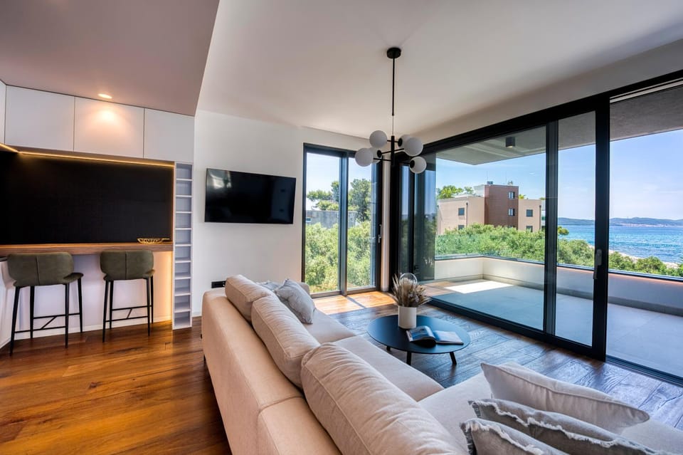 Balcony/Terrace, Living room