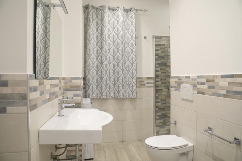 Shower, Toilet, Bathroom, bidet