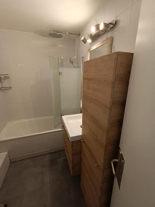 SUPERBE T2 TRAVERSANT- 6PERS - VAL CLARET Apartment in Tignes