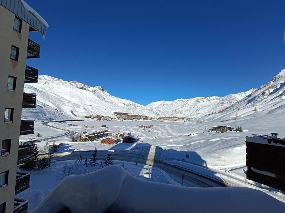 SUPERBE T2 TRAVERSANT- 6PERS - VAL CLARET Apartment in Tignes