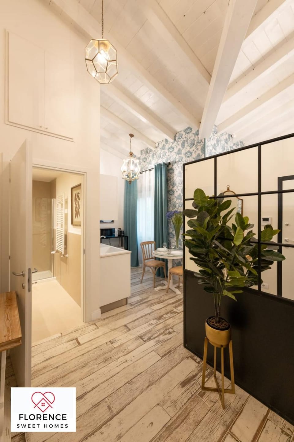 Bathroom, Kitchen or kitchenette