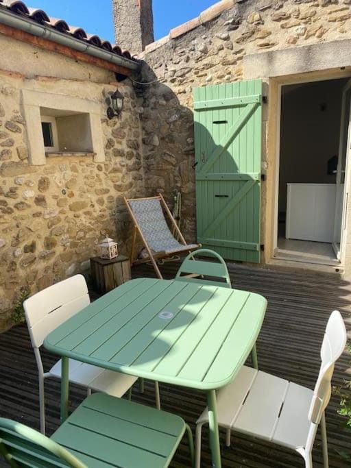 Patio, Balcony/Terrace