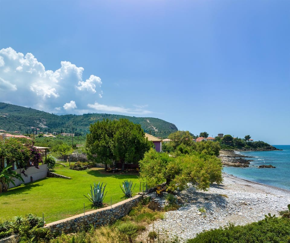 Malsova Maisonette House in Messenia