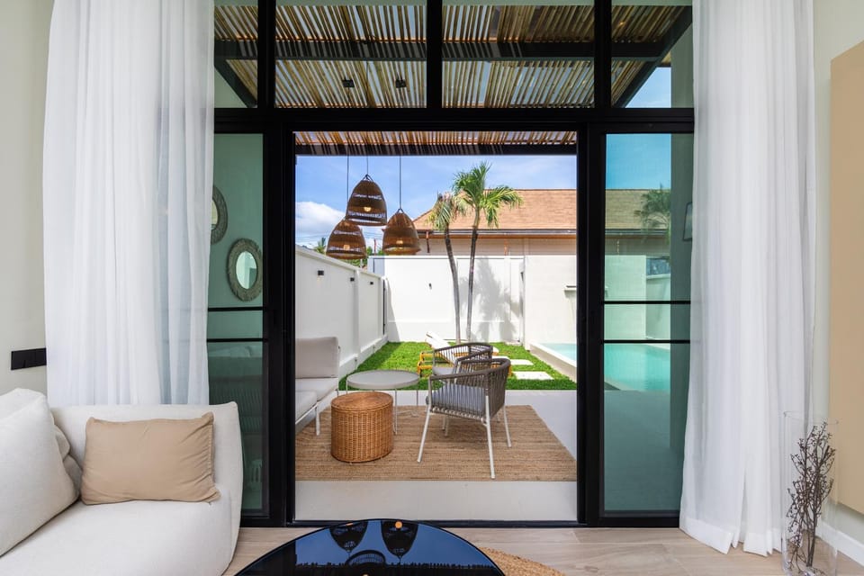 Balcony/Terrace, Living room