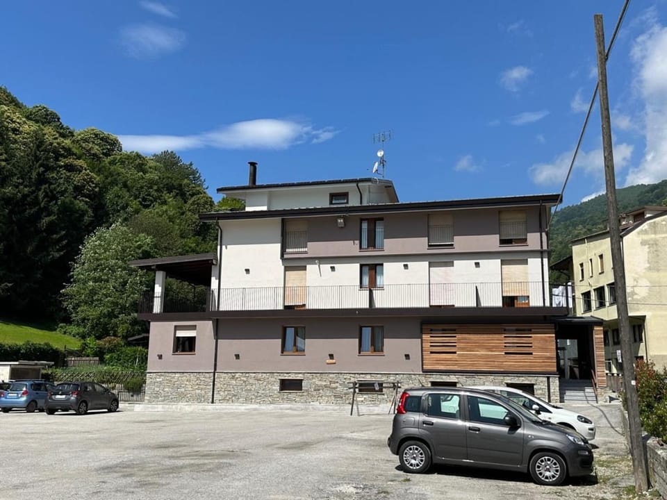 Property building, Parking
