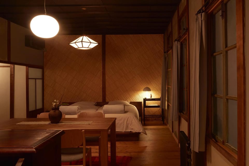 Dining area, Bedroom