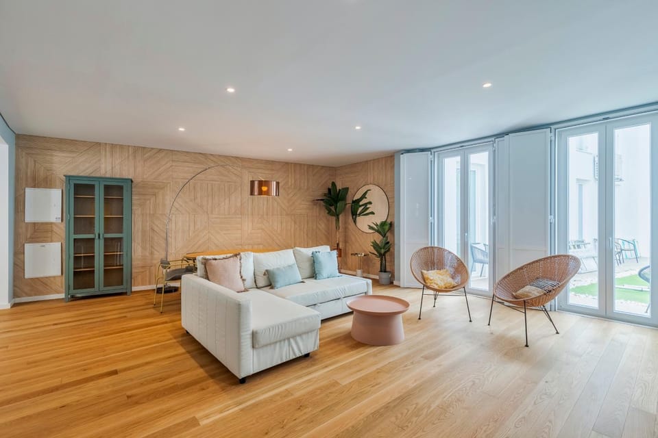 Living room, Decorative detail