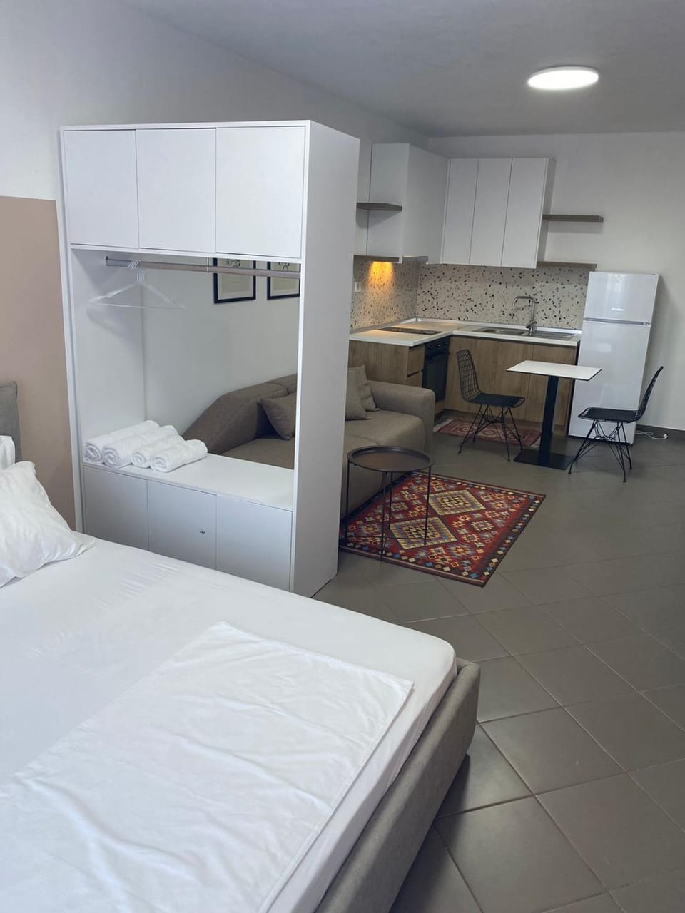 Lulu Suites - Petit Apartment in Tirana County, Albania