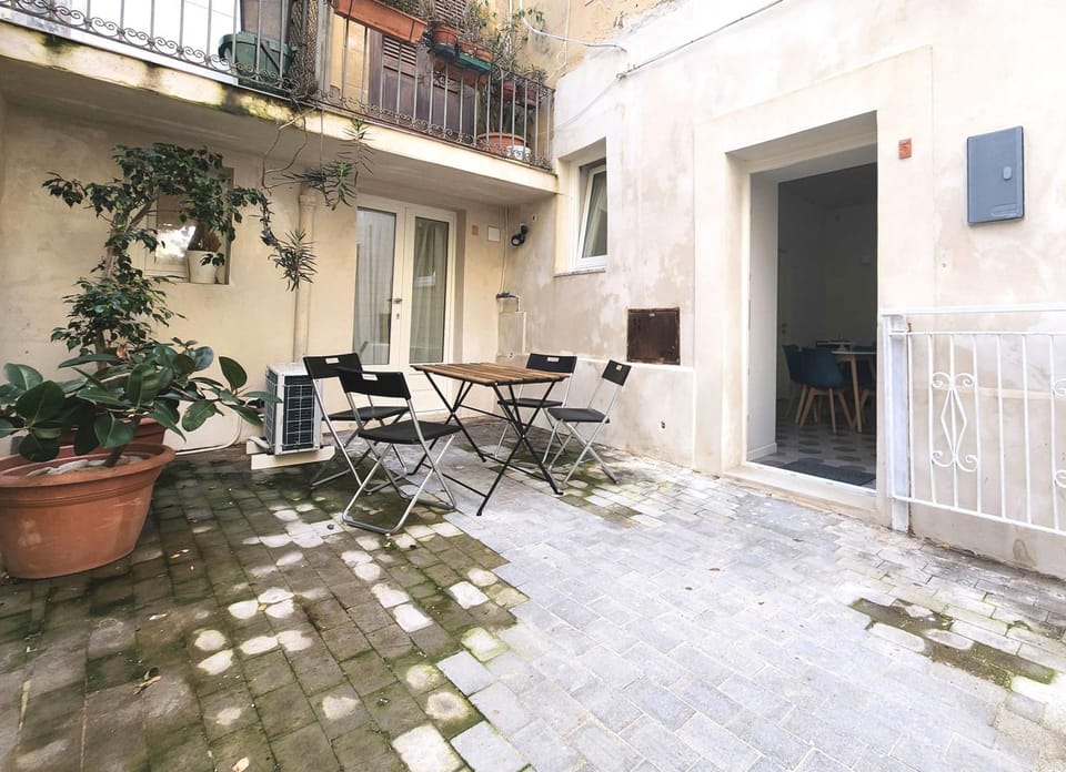 Property building, Patio, Day, Dining area