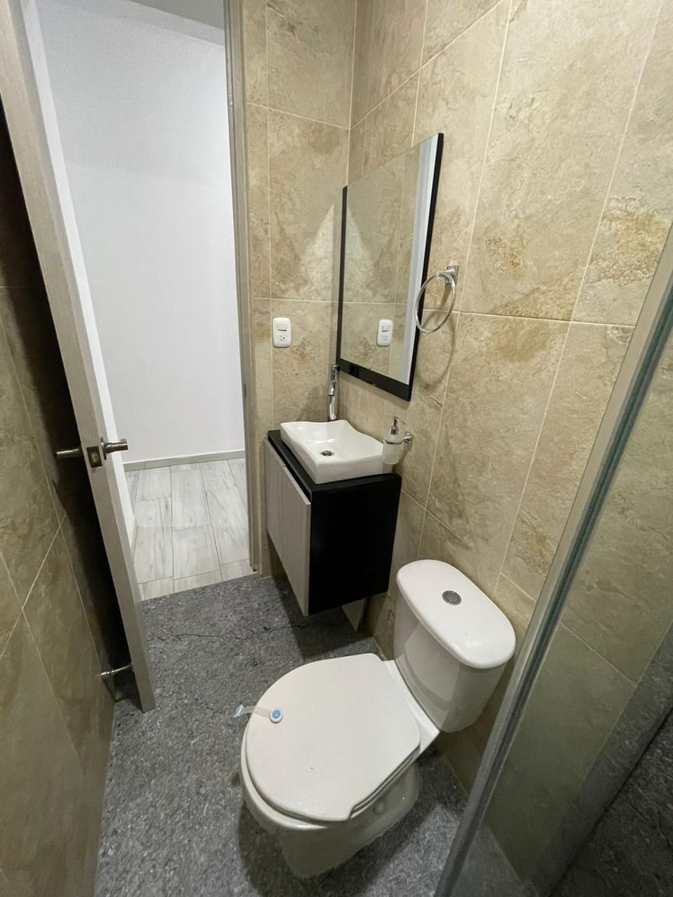 Shower, Toilet, Bathroom