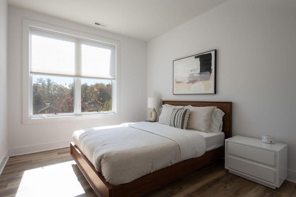 Piedmont Place Suite 402 Modern Apartment in Heart of Crozet Apartment in Shenandoah Valley