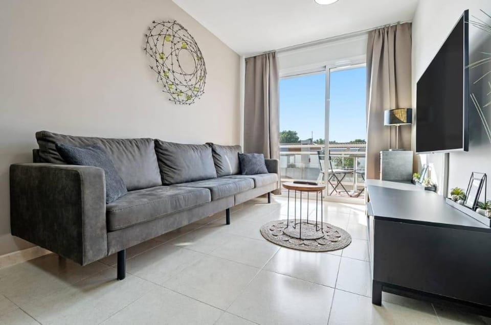 Apartamento Paris II Apartment in Miami Platja