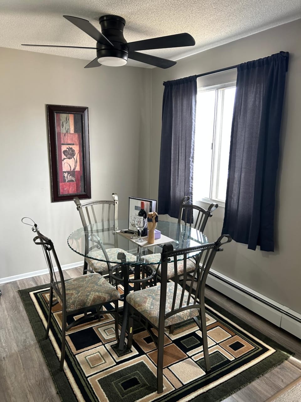 Exquisite 2 Bedroom Apartment Apartment in Camrose