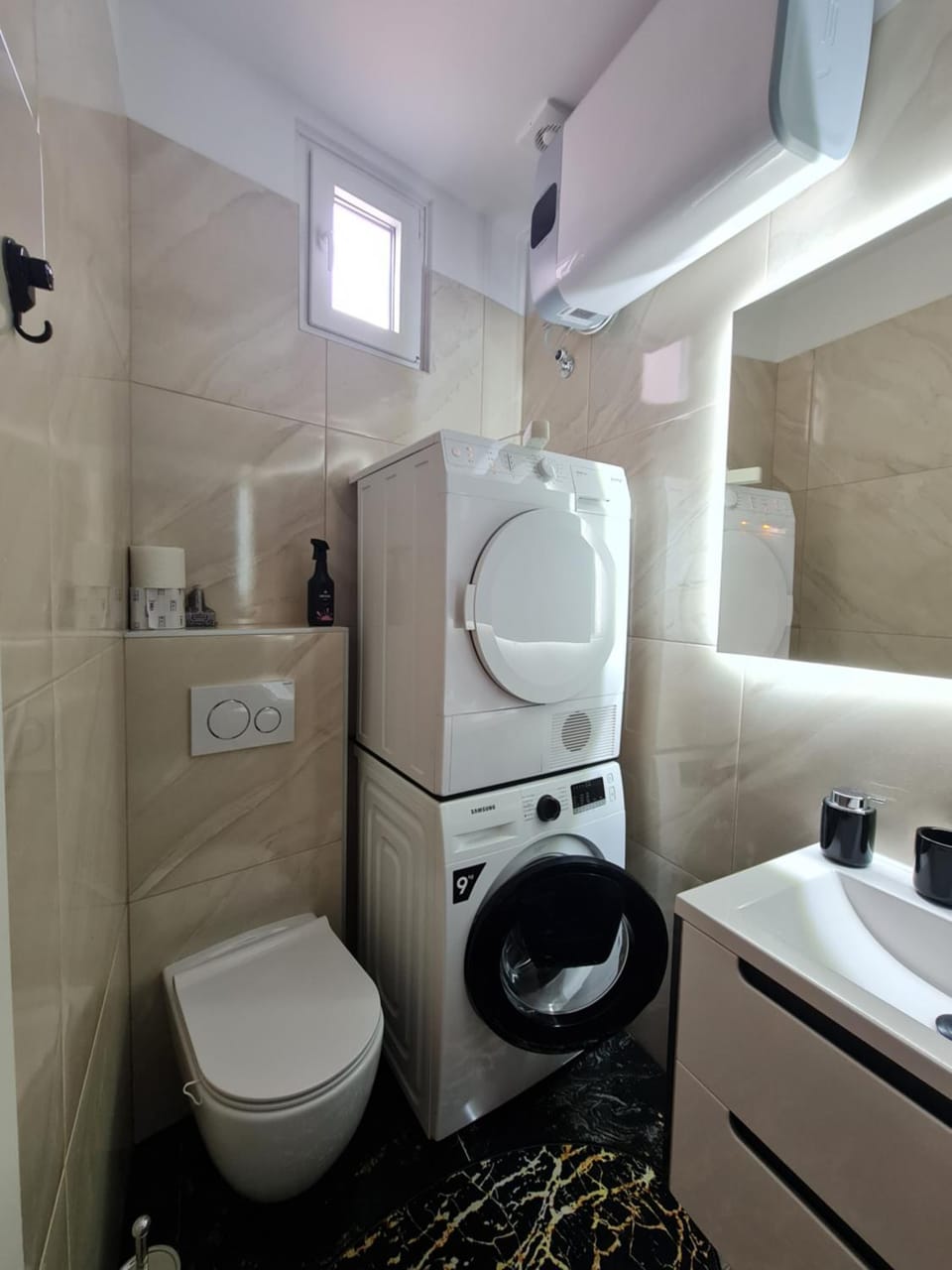 Toilet, Bathroom, washing machine, dryer