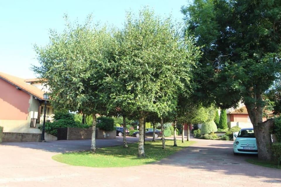 Neighbourhood
