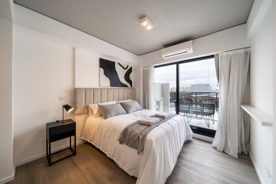 Bed, Photo of the whole room