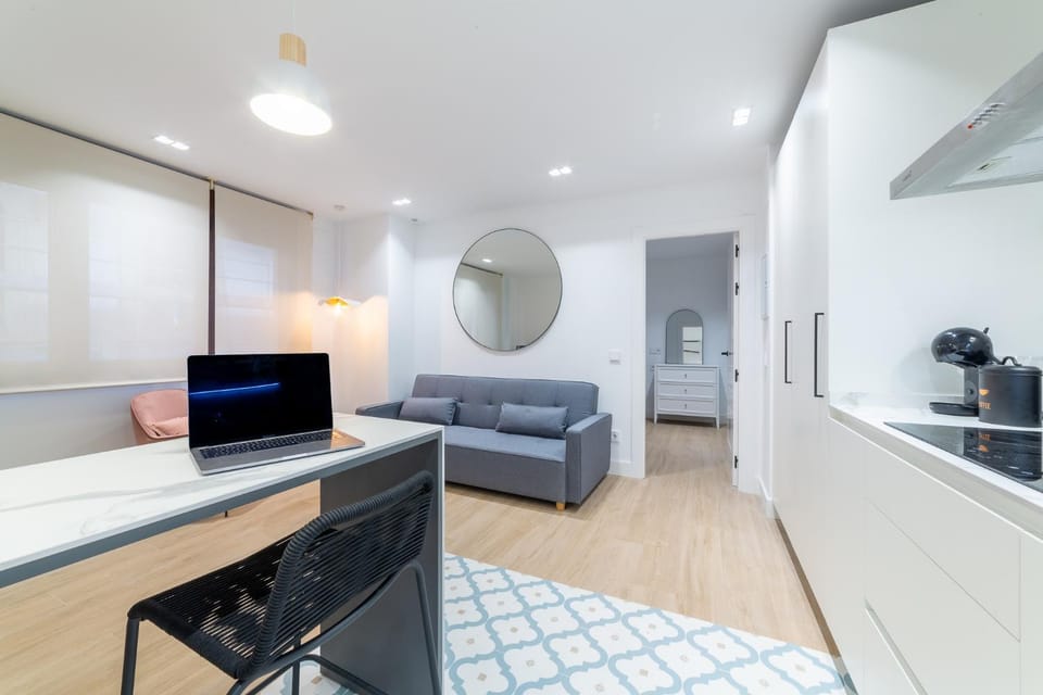 Kitchen or kitchenette, Living room, Dining area