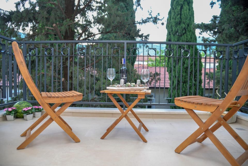 Green View Apartment in Dubrovnik-Neretva County