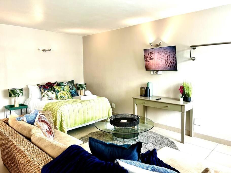 Modern Fresh & No Loadshedding Apartment in Cape Town