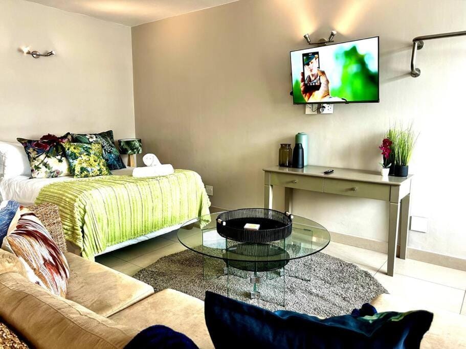 Modern Fresh & No Loadshedding Apartment in Cape Town