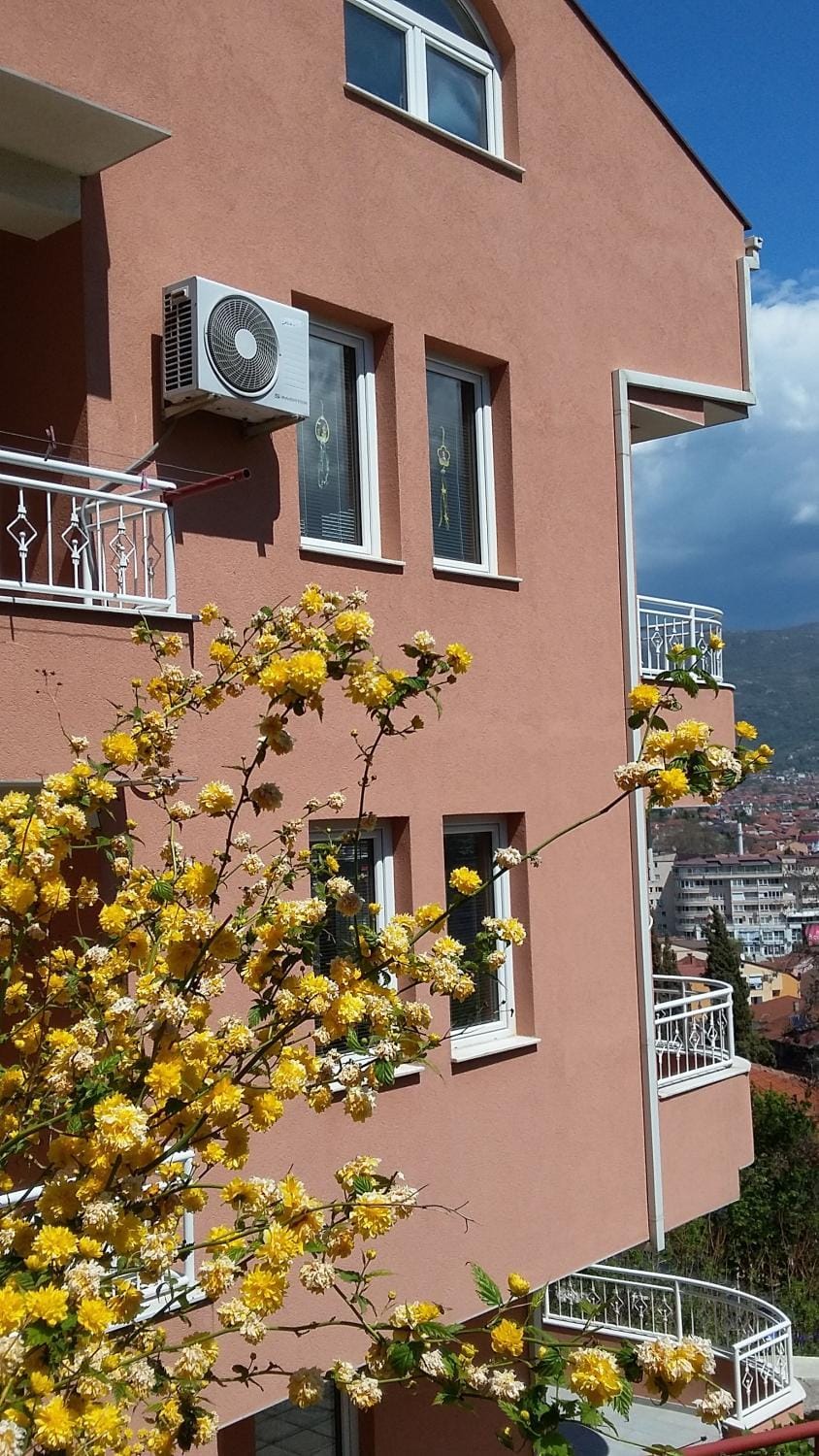 Property building, Balcony/Terrace