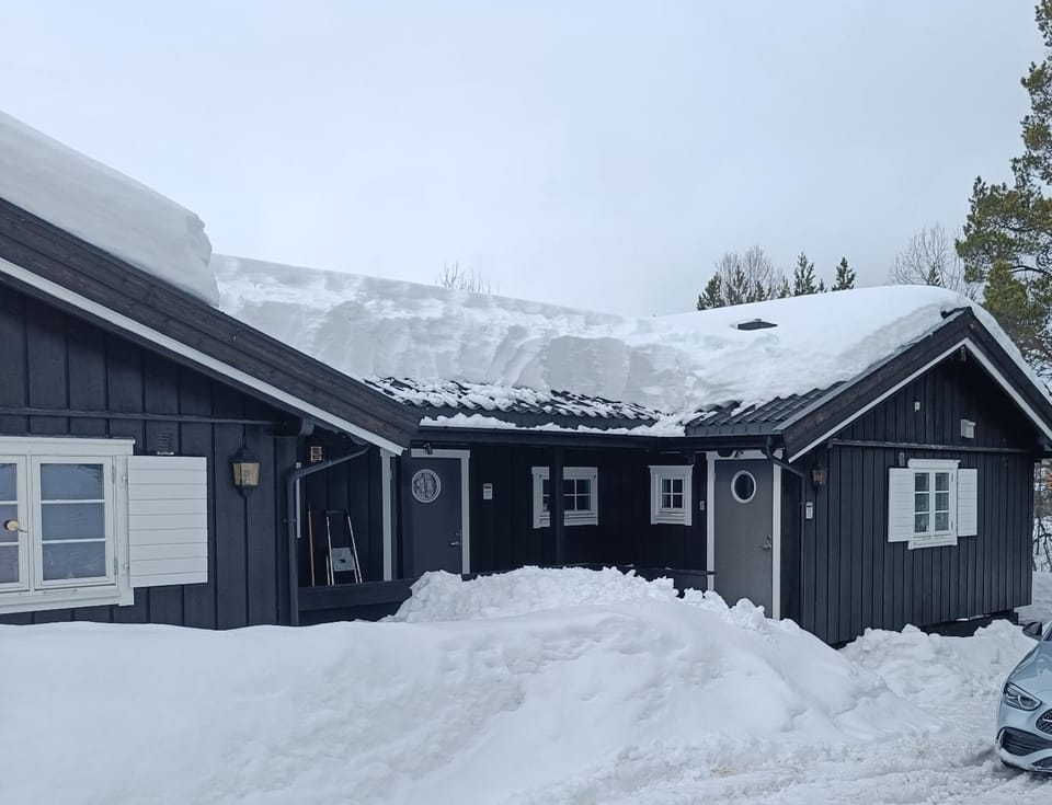 Property building, Winter