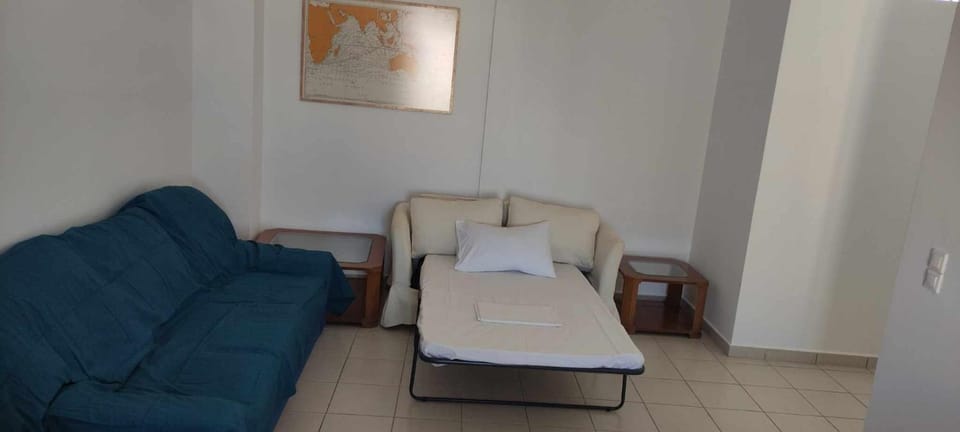 Captain's Lodge Apartment in Decentralized Administration of the Aegean