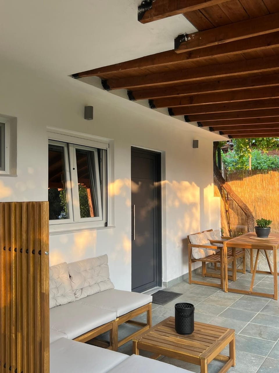 Balcony/Terrace, Living room, Dining area