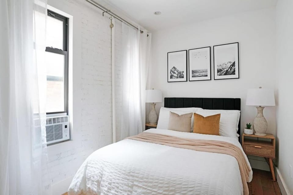 1290-16 New Renovated 2 Bedrooms in UES Apartment in Roosevelt Island
