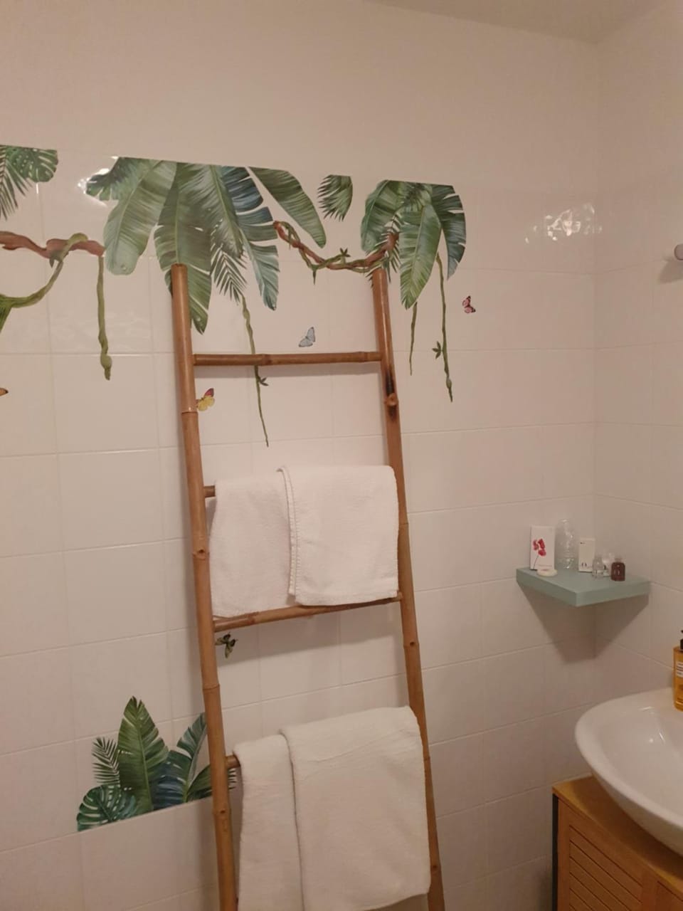 L EVASION Hotel in Occitanie
