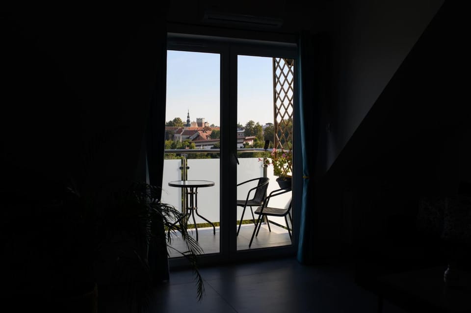 Day, Balcony/Terrace, River view