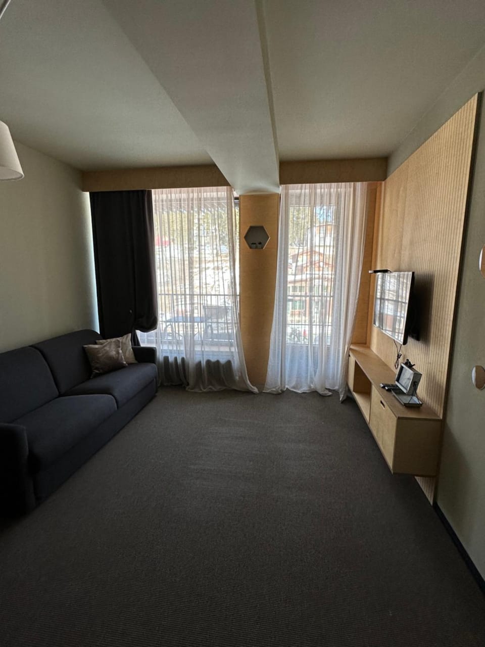 Communal lounge/ TV room, Bed, TV and multimedia