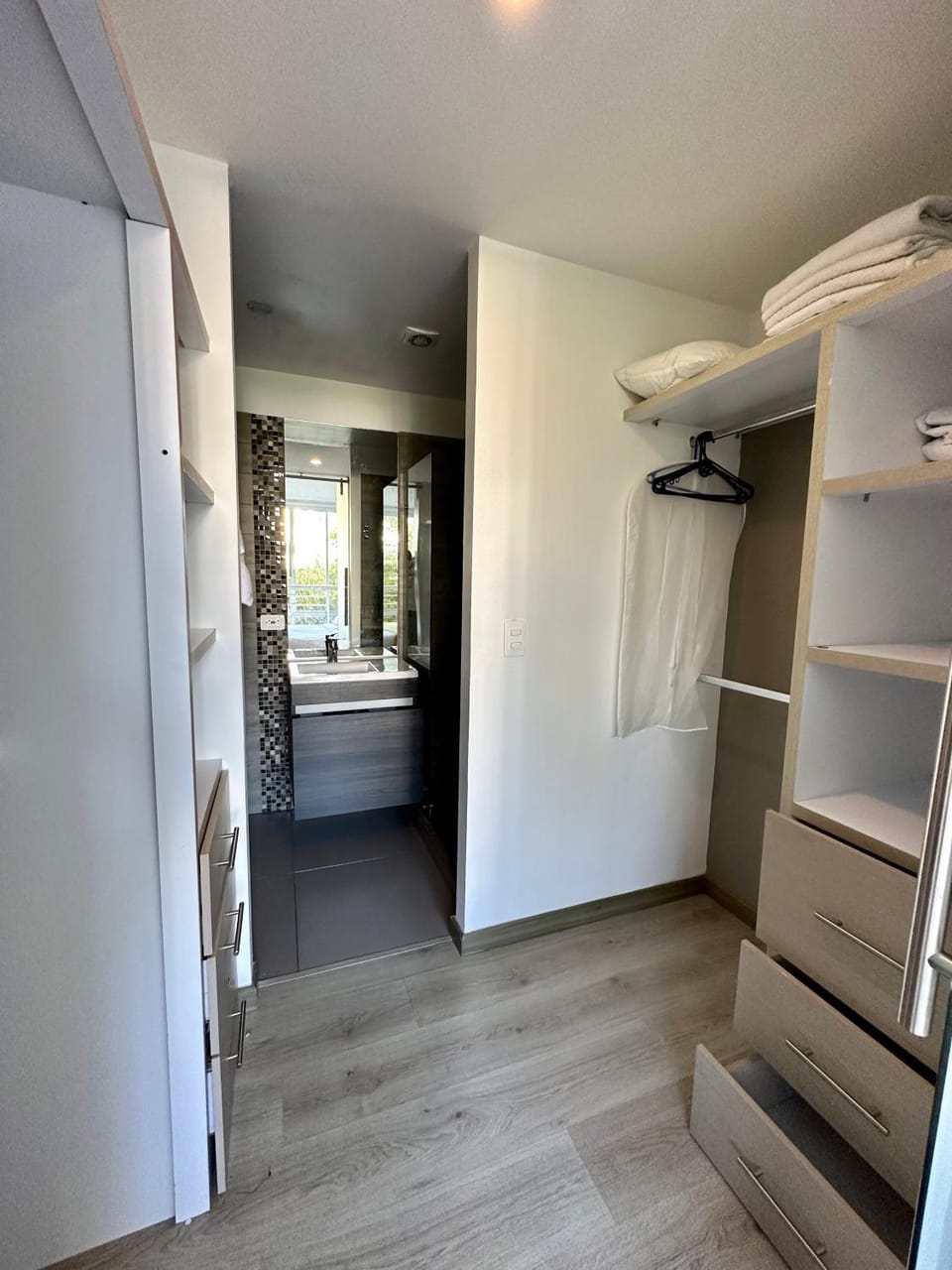 Bathroom, wardrobe