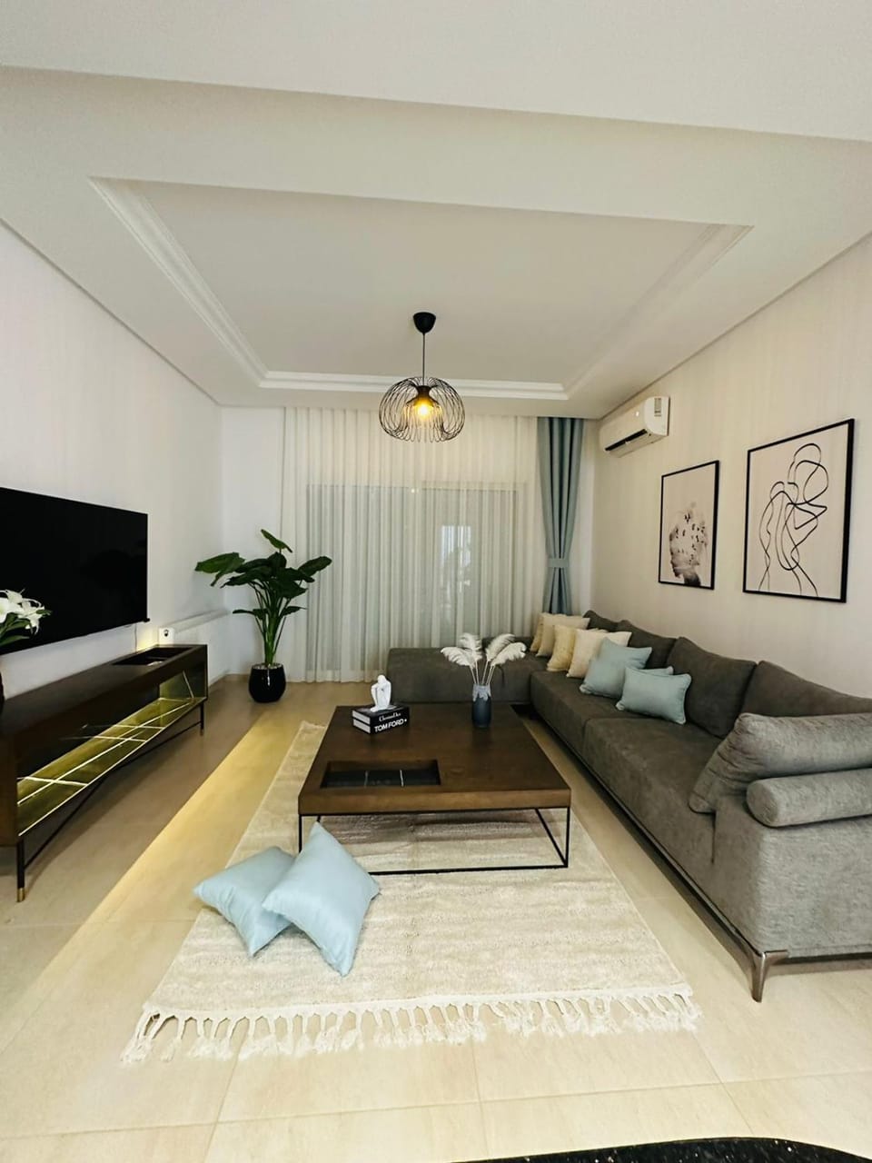 A Luxury 2BR with Big Pools Perfect for Family Summer Escape! Apartment in Tunisia