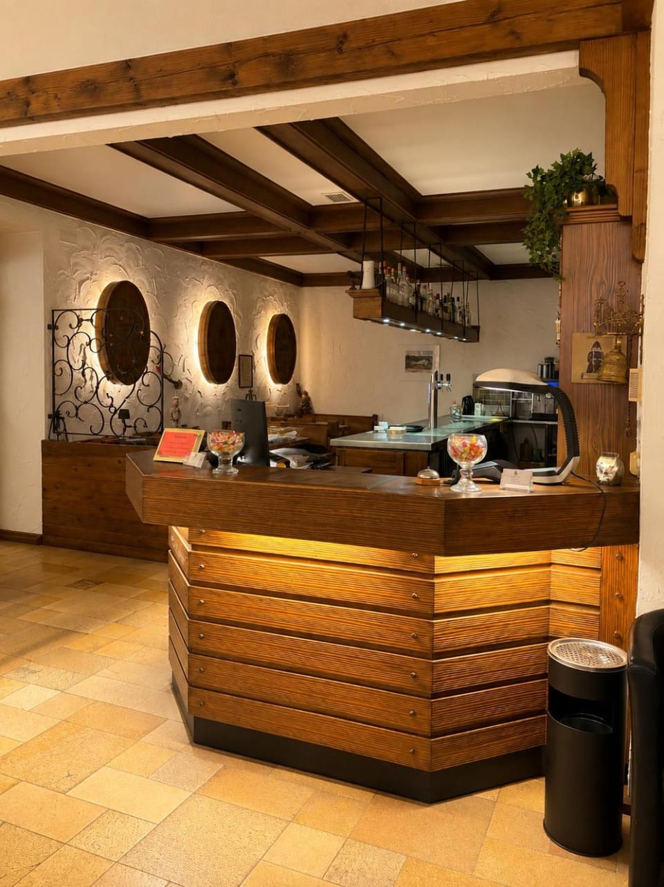 Lobby or reception, Breakfast