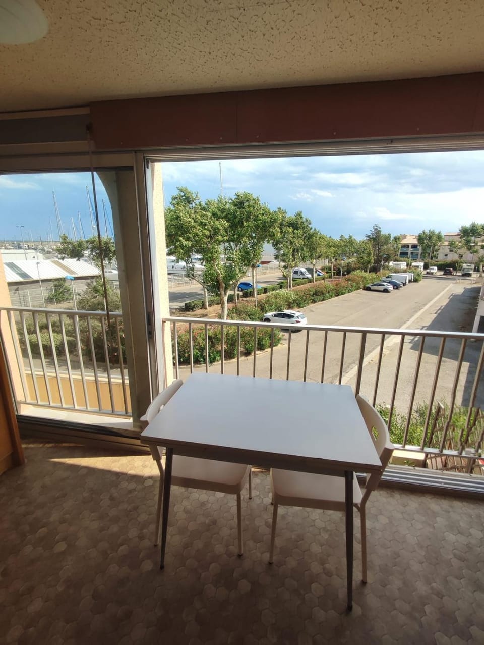 Day, Natural landscape, View (from property/room), Balcony/Terrace, Dining area, Sea view