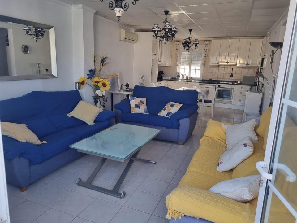 Apartamento a 4 minutos andando de la playa Apartment in Mil Palmeras