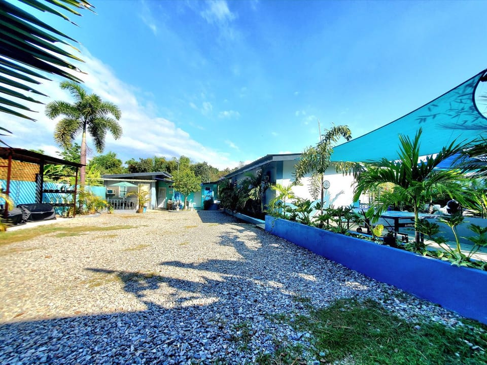 Hidden Palms Inn Small Group Hostel in San Juan