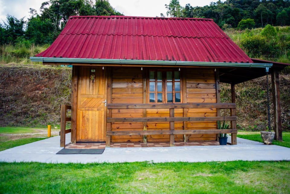 Pousada Pedra da Mata chalés na montanha Nature lodge in State of São Paulo