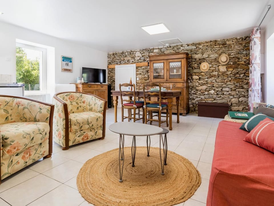 Fermette Rénovée avec Jardin Privatif et Wifi à 12km des Plages - FR-1-306-1257 House in Pays de la Loire