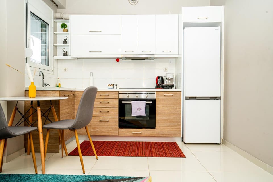 Kitchen or kitchenette, pet friendly