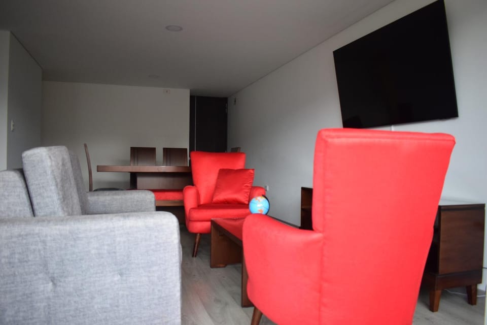 Communal lounge/ TV room, TV and multimedia, Living room
