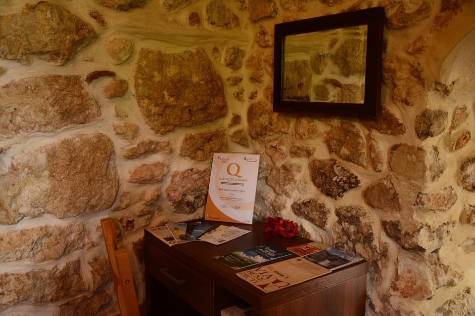 Photo of the whole room, Certificate/Award