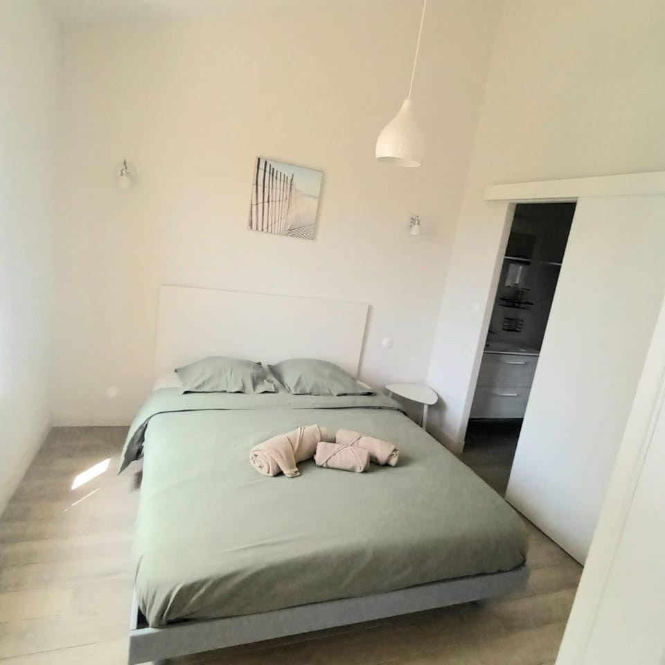 Activities, Casino, TV and multimedia, Beach, Shopping Area, shuttle, towels