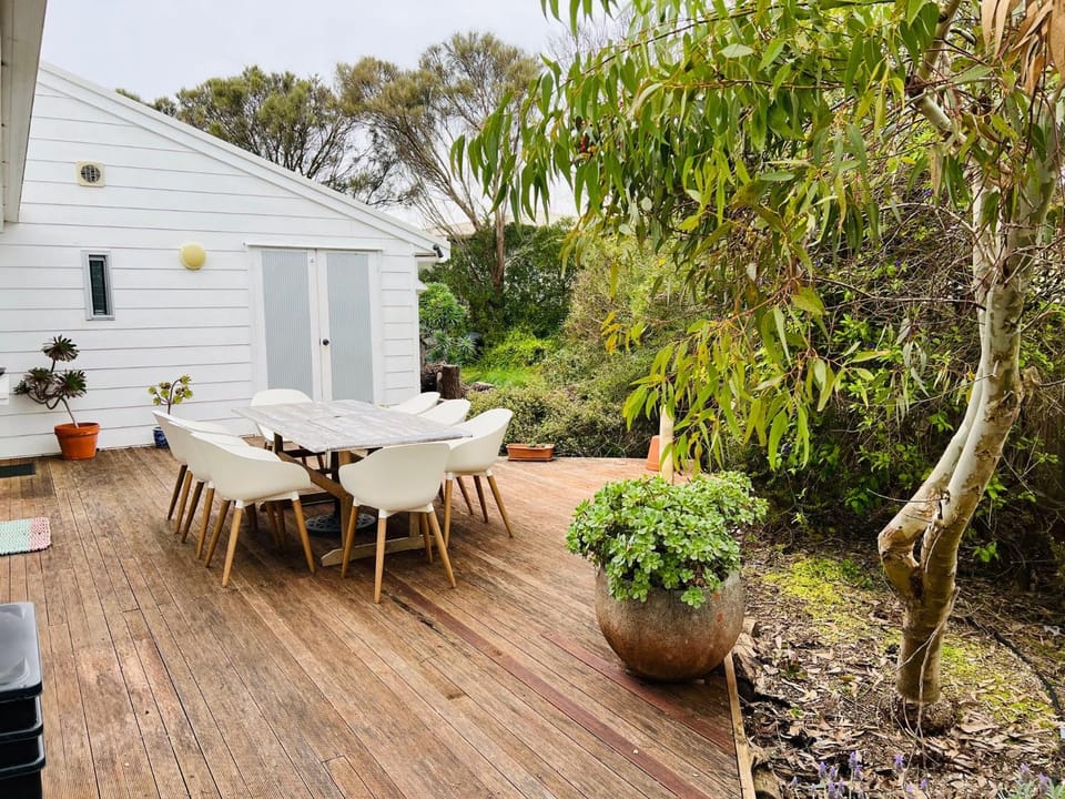The WardRobe Pet Friendly Vintage Vibes at The Seaside House in Robe
