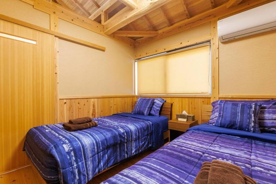宇堅ビーチまで車で3分 琉球古民家を堪能できる貸切別荘 洋奈月 House in Okinawa Prefecture