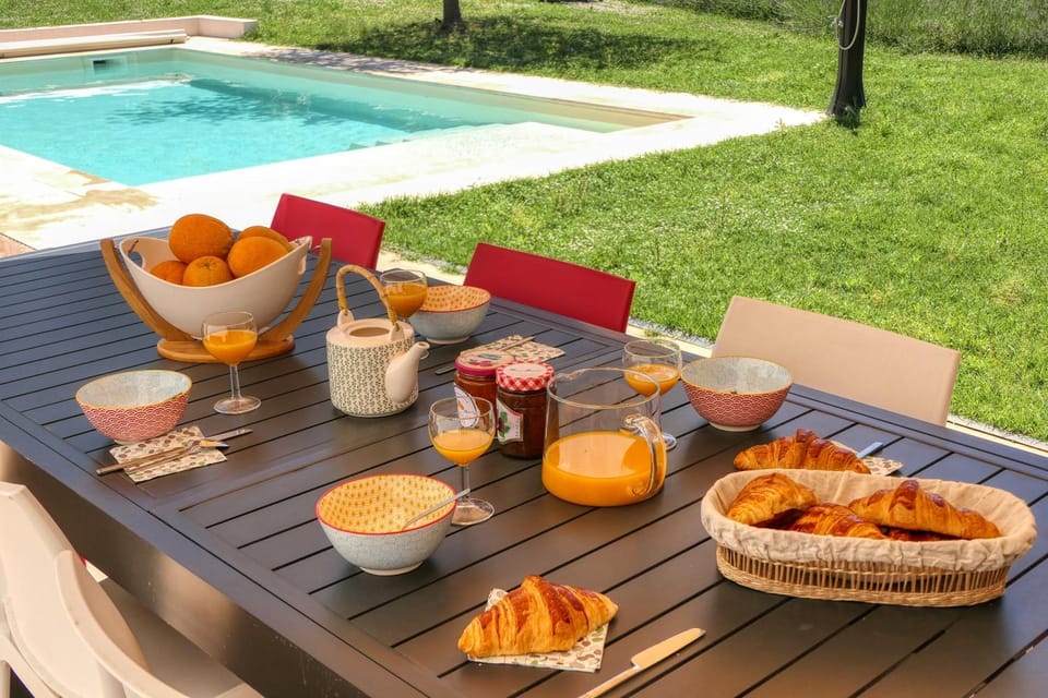 Garden, Garden view, Pool view, Swimming pool, Breakfast
