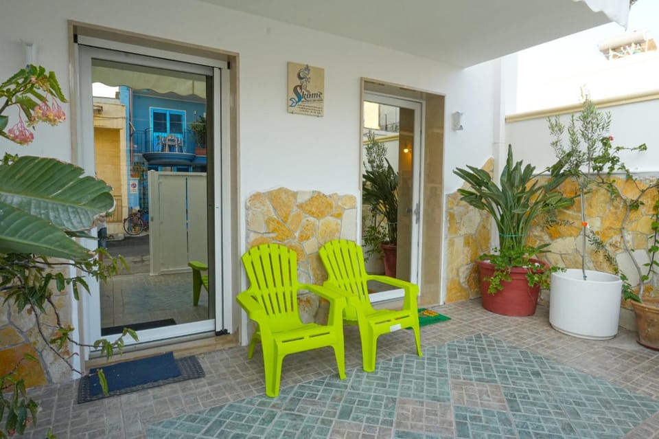 Property building, Patio