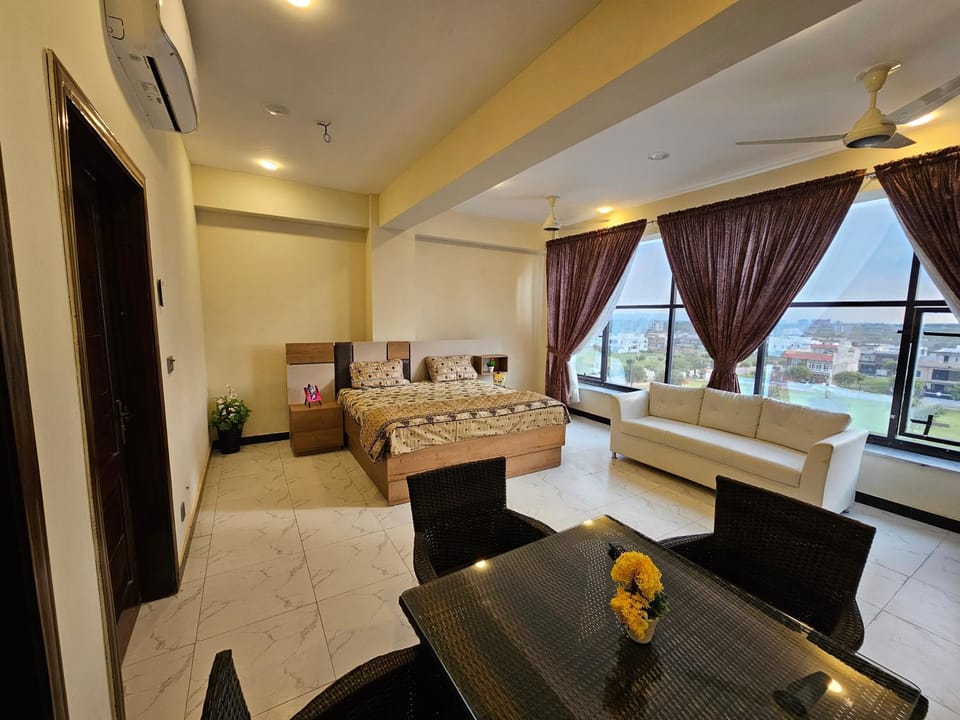 Living room, Bedroom