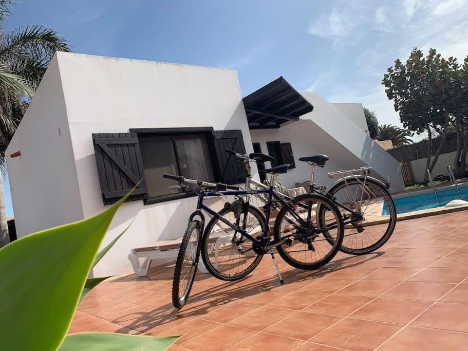 Villa Rustica -Heated Pool & Garden near the Beach Villa in Corralejo